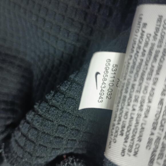 Nike Jacket Womens XS Gray Black Therma-FIT Snap Front Thumbholes Zip Pockets - Picture 9 of 9